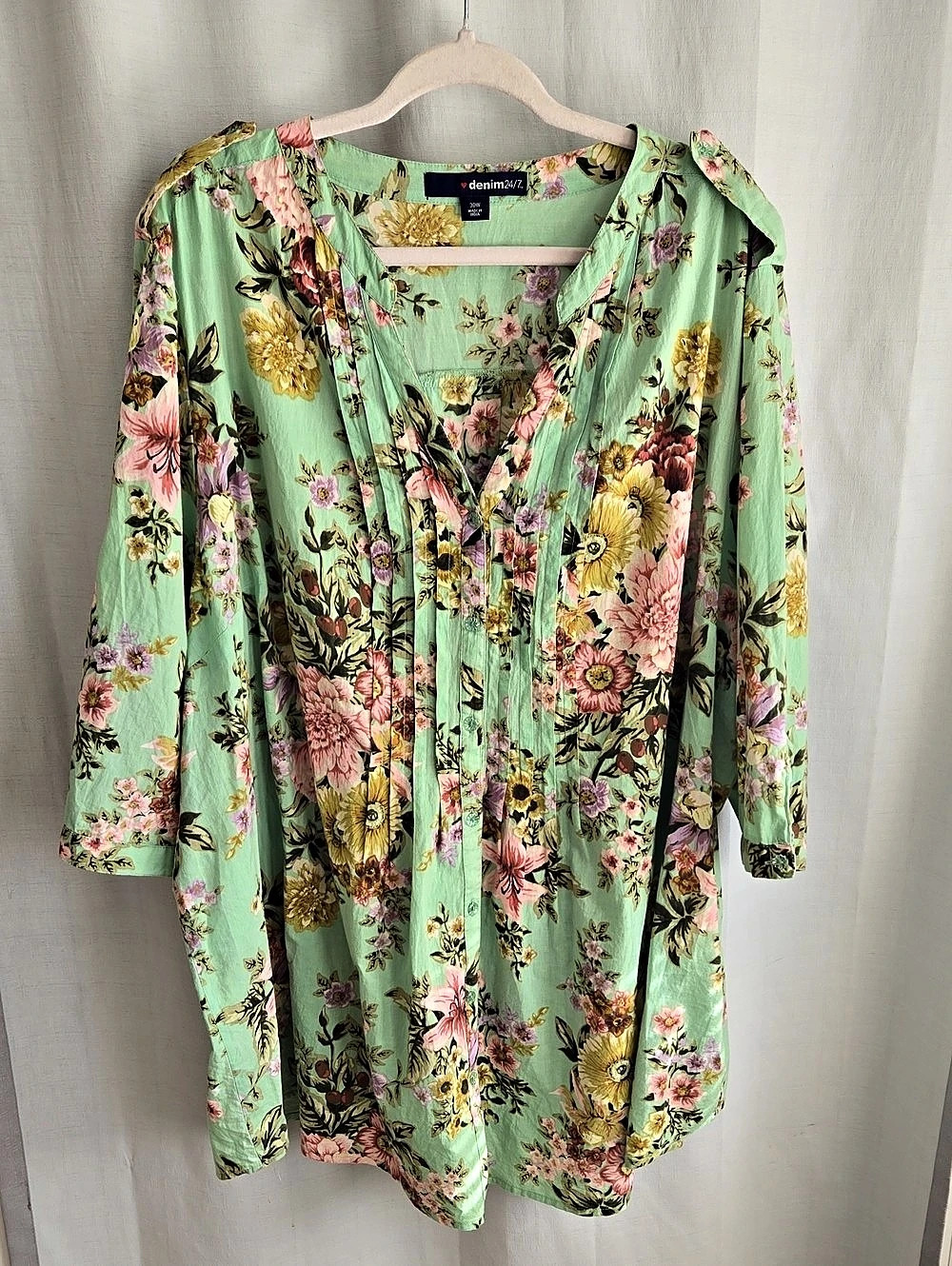 denim24/7 Floral Button-Front Tunic in Green & Pink Size 30W